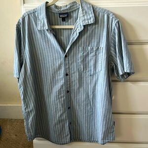 Men’s L Patagonia light blue/white strip short sleeve shirt